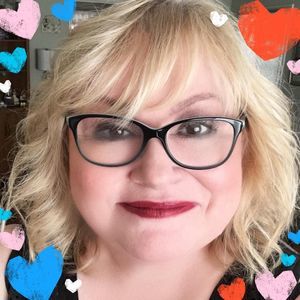 Meet your Posher, Carol